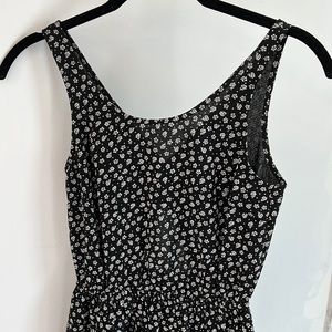 Divided Size 2 black & white floral mini dress w/ triangle cut out in the back